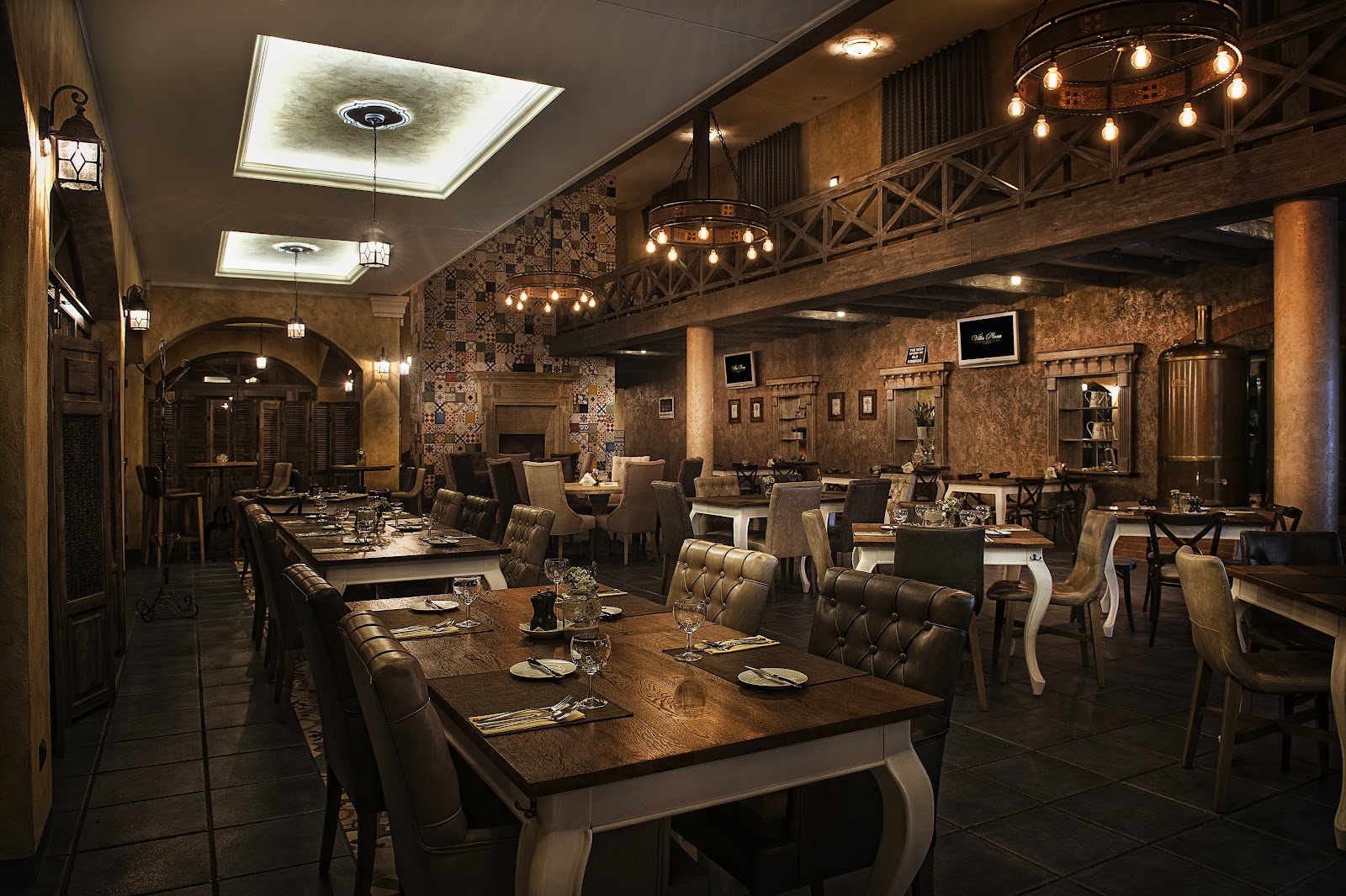 PLAZA BEACH Restaurant