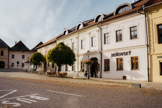 Beňovský bistro & market