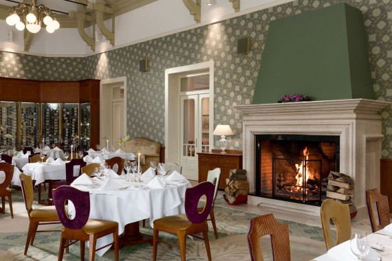 Grand Restaurant